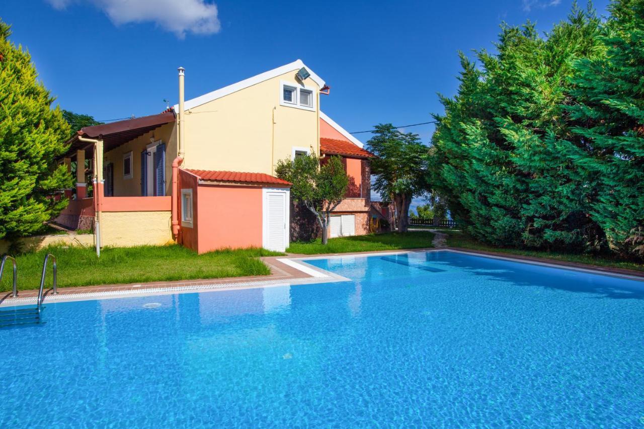 Вилла Sea View Estate Helios Перама Экстерьер фото